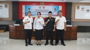 Read more about the article KETUA DPRD KABUPATEN SANGGAU USULKAN PEMBENTUKAN TIM PERCEPATAN PEMBANGUNAN INFRASTRUKTUR
